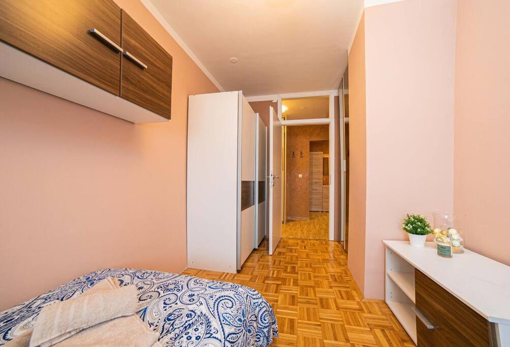 Sunny day -Arena Zagreb , 2 bathrooms, 102m², Eksteriør bilde